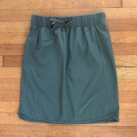 Calia Anywhere Woven Skirt Size Small Thyme Green Mini Pockets Sporty - Picture 6 of 6